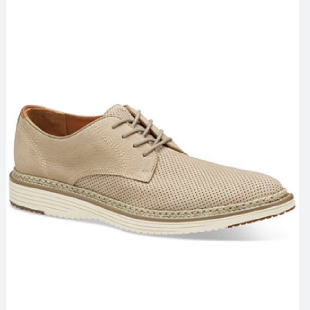 Johnston & Murphy Perforated Oxfords